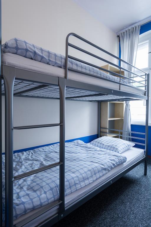 Hostel Awangarda Poznań Extérieur photo